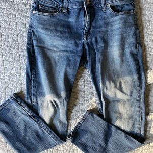 Lucky Lolita Slim-fit jeans. Size 12 (31) Cotton Stretch